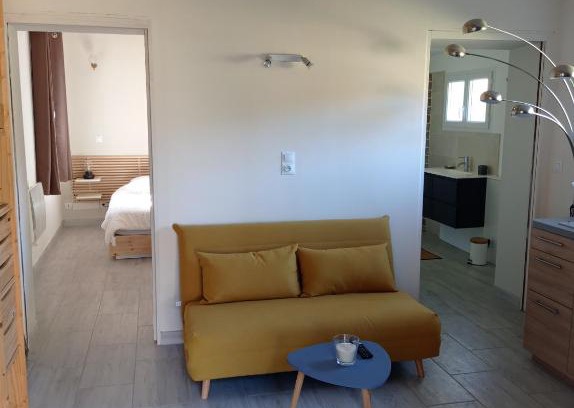 Villeneuve Apartment | Agréable appartement au calme