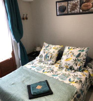 La Ferte-Saint-Aubin Apartment | Agréable studio dans le centre historique