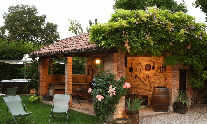 Barolo Other | Agriturismo Il Gioco dell'Oca