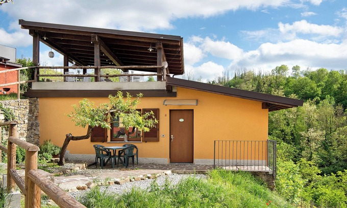 Vesime Other | Agriturismo "Monteoliveto Cottage Family" with Shared Pool, Private Garden and Wi-Fi