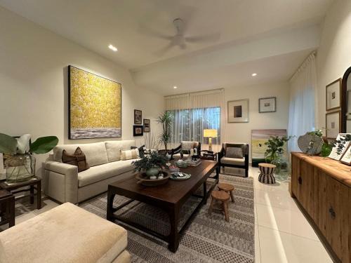 Bukit Damansara House | Ahaus 28 Damansara Height 8-10pax