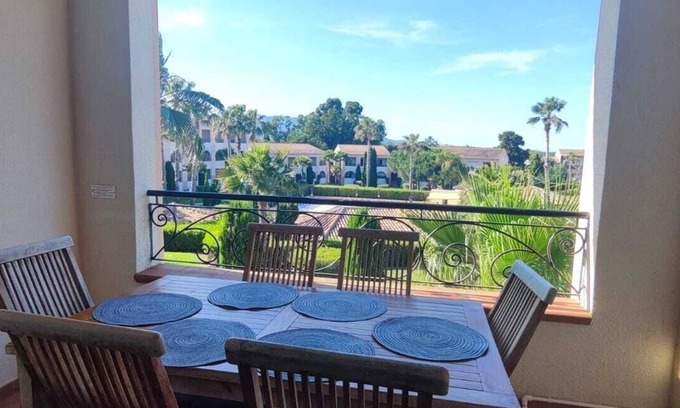 Bravone House | Air-conditioned apartment for 4-6 people, residence with 2 swimming pools and 200 m from the beach