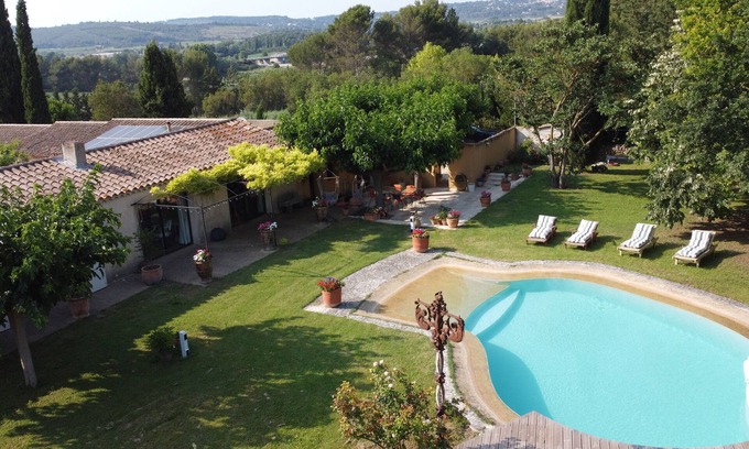 Ventabren Villa | Air conditioned House with private pool, very large garden &organic vegetable