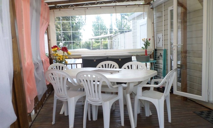 Valras-Plage House | Air-conditioned mobile home, washing machine, dishwasher by the sea at Valras Plage