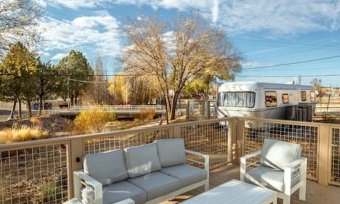 Prescott House | Air Village Creekside Unit #2