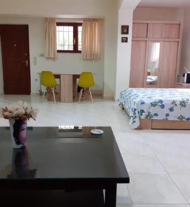 Paiania Apartment | AIRPORT of ATHENS 2 TWO STOPS BY METRO FROM STUDIO "PEANIA-KANTZA" STATION