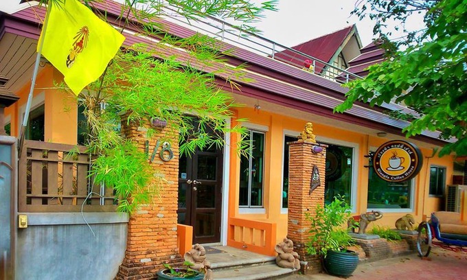 Samphao Lom Hotel | Aiyara House