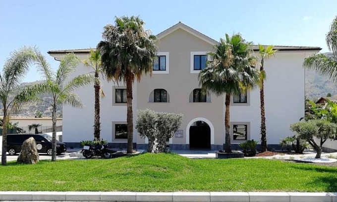 Scafati Hotel | Al Balhara Resort & Spa