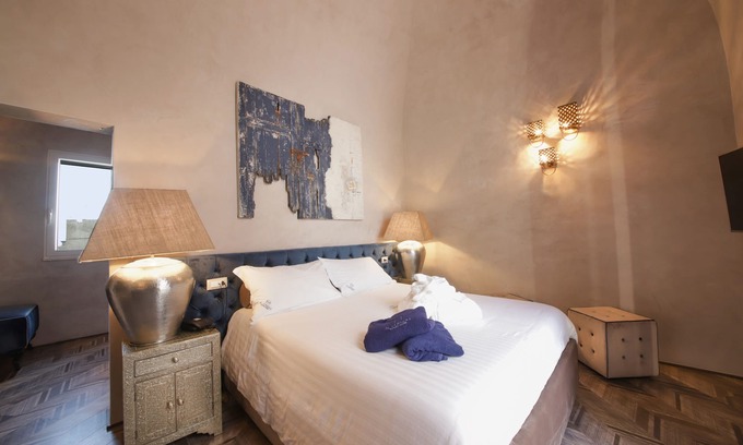 Centro Storico House | Al Console Luxury Suite 101