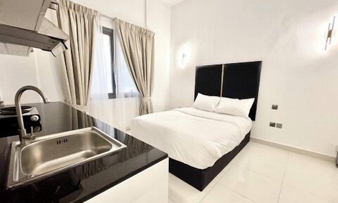 Jumeira 3 Apartment | Al Manara CLASSIC Executive Studio