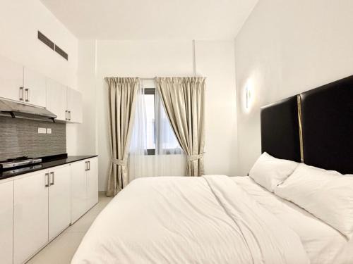 Jumeira 3 Apartment | Al Manara Classic Executive Studio