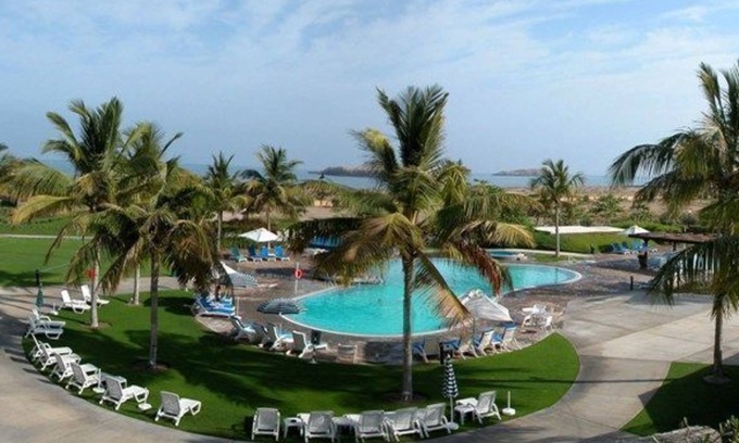 Suwadi al Batha Hotel | Al Sawadi Beach Resort & Spa