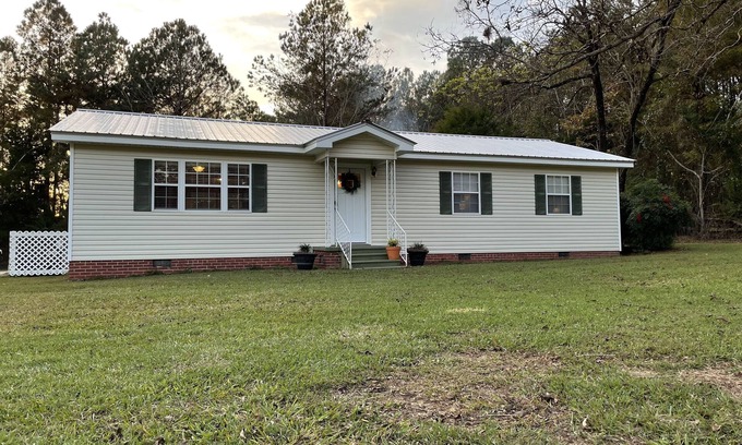Wing House | Alabama cabin located in the National Forest, ATV Park, and Beaches!