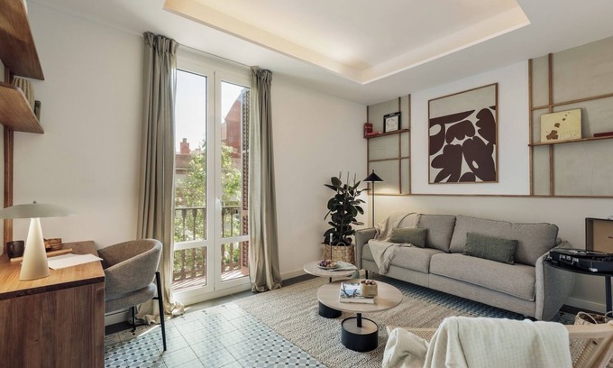 Les Corts Apartment | Alaju - 3 bedrooms and balcony in Les Corts