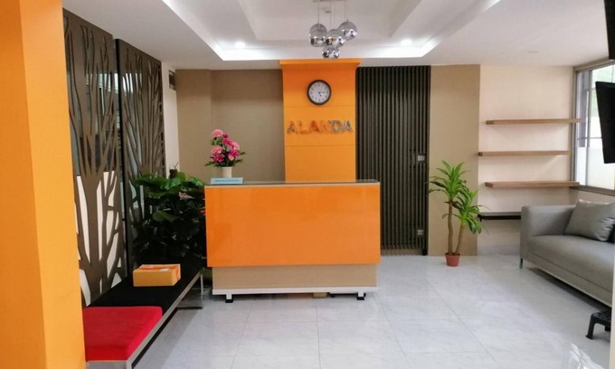 Bang Phlat Hotel | Alanda Hotel & Apartment