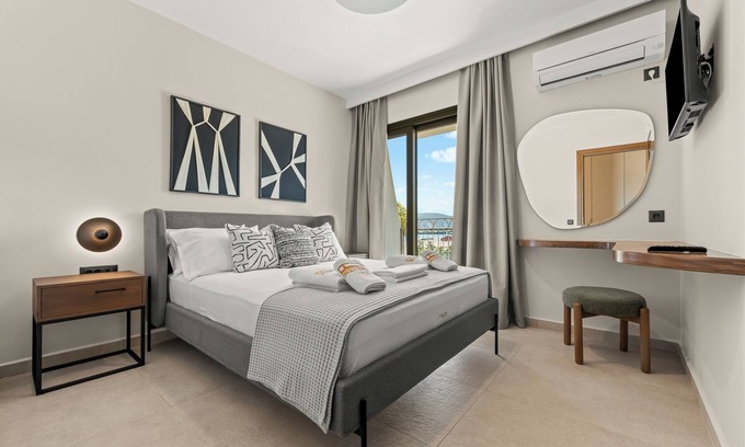 Lygia Villa | Albagiorno Villa