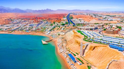 El Hadaba Resort | Albatros Sharm Resort - By Pickalbatros