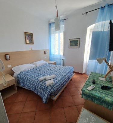 Portovenere Hotel | Albergo Genio