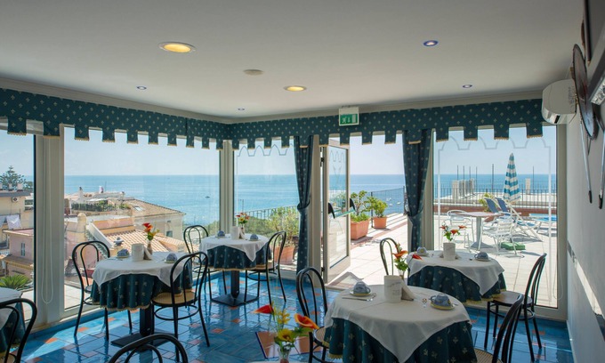 Maiori Hotel | Albergo Riviera