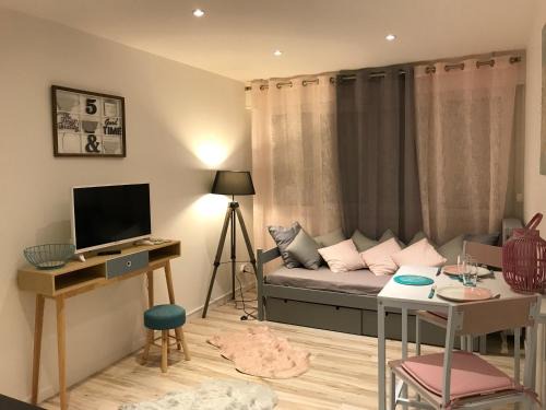 Albi Apartment | ALBI HOME - Rochegude