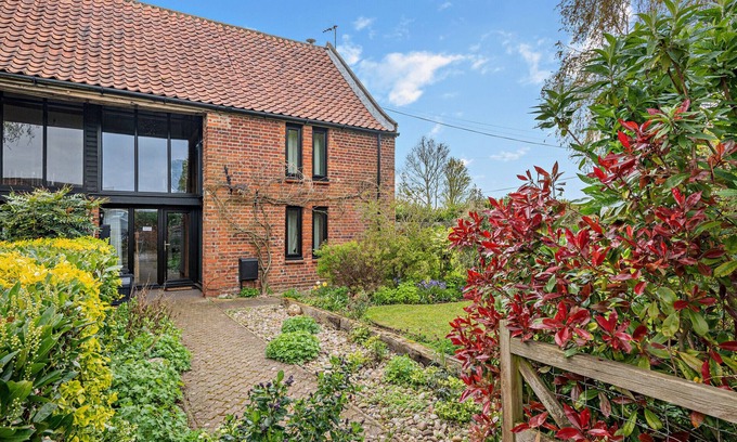 Runham House | Alder Barn - Two Bedroom House, Sleeps 4