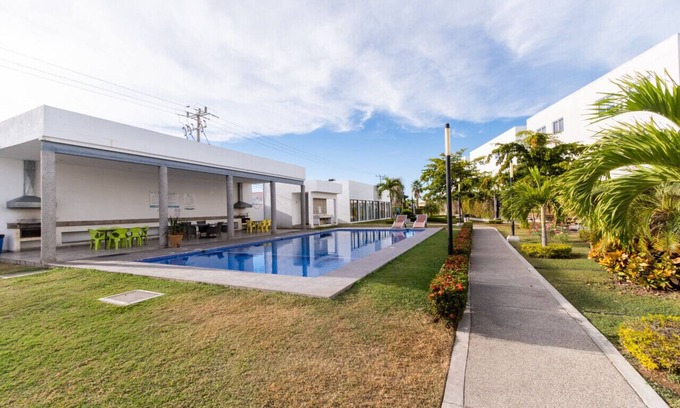 Mazatlan Condo | Alejandria depa con alberca!
