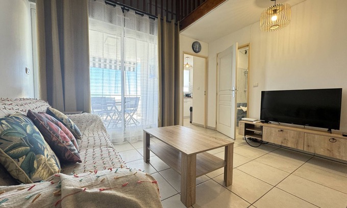 Carosse Apartment | Alexandrin, Appt pour 3 personnes avec vue mer