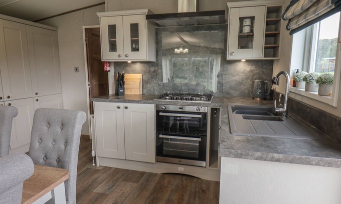Flamborough Cottage | ALFIE, pet friendly, character holiday cottage in Bridlington