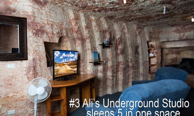 Coober Pedy Apartment | Ali's Underground Studio