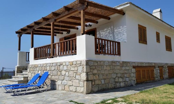 Aliki Apartment | Aliki House