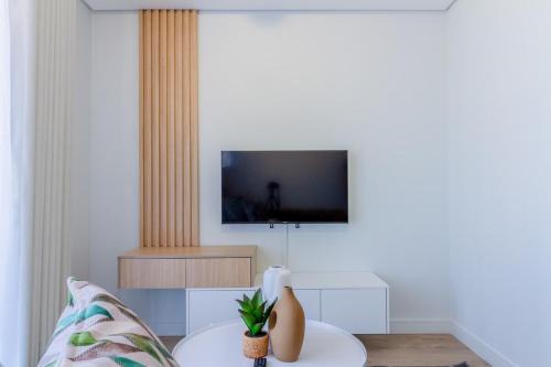 Kareeberg Apartment | #AlimamaSpaces The Chelsea's Cassini Ellipse