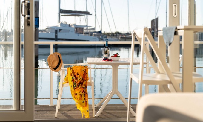 Rimini House | Alisea 3 - Nomastay House Boats