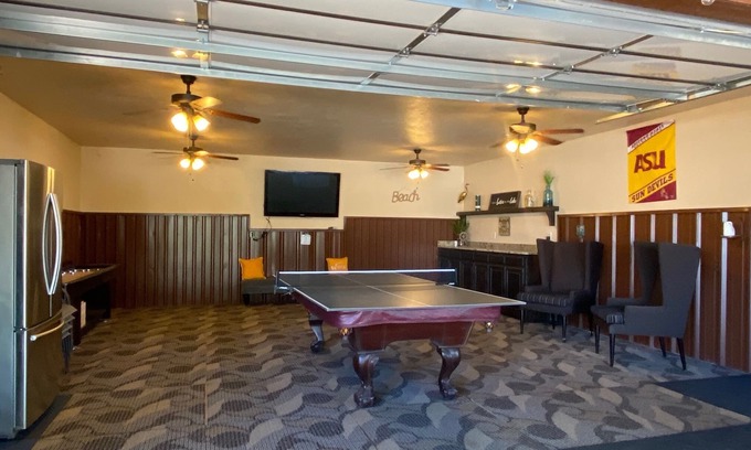 Kingston House | All Decked Out at Lake Texoma!