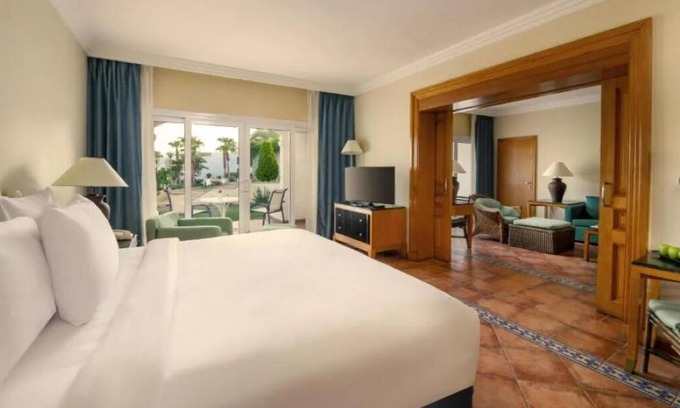 Sharm El Sheikh Resort | All-Inclusive Fun Near Naama Bay | Pools, Spa, Dining Options & Family Perks
