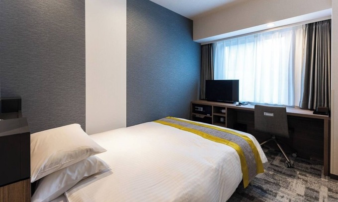 Chuo Hotel | All rooms are nonsmoking Semidouble with show/Chuo-ku Tokyo