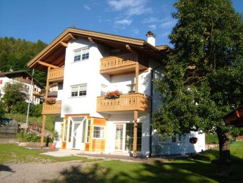 Carano Bed & Breakfast | Alla Fontana Termale