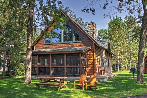 Nisswa House | Alluring Nisswa Cabin on Gull Lake with Fireplace!