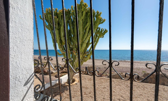 Vista de los Angeles-Rumina Ski Chalet | AlmeriaSuite Villa Los Carrillones Mojacar