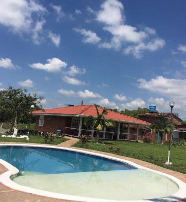 Circasia House | Alojamiento Campestre San Carlos
