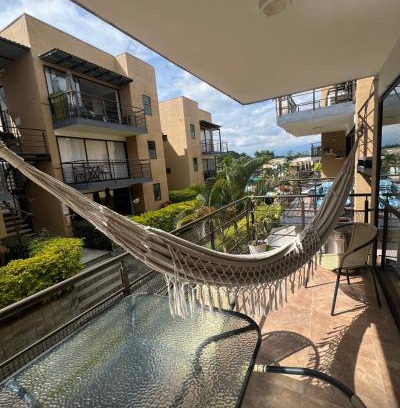 La Tebaida Apartment | Alojamiento Familiar para 21 - A 5min del Aeropuerto - Con 4 Pisincas - 3 Jacuzzi - By Molca Travel