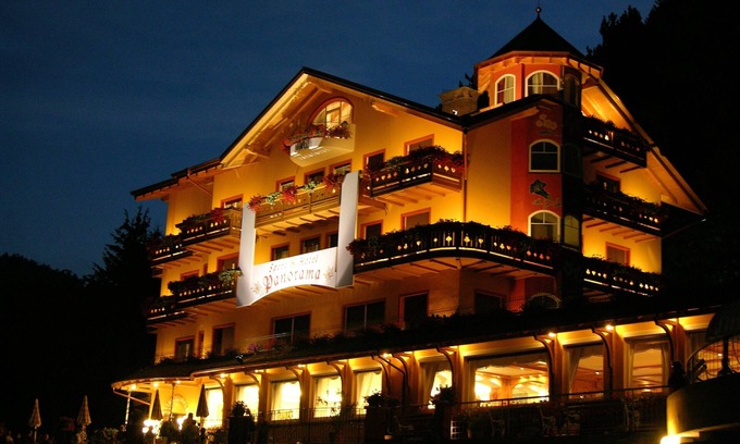 Fai della Paganella Hotel | Alp & Wellnes Sport Hotel Panorama