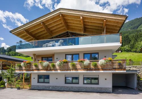 Hippach Apartment | Alpenchalet Zillertal