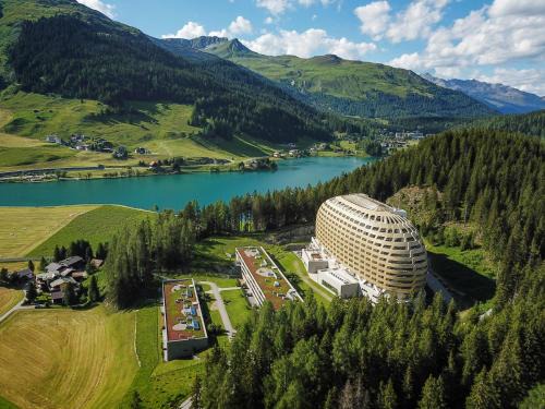 Davos-Dorf Resort | AlpenGold Hotel Davos