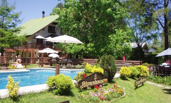 Partido de Tigre Hotel | Alpenhaus Bier und Gasthaus