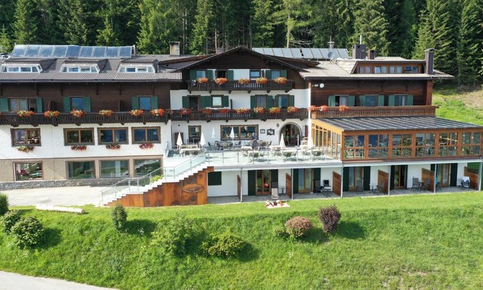 Valle San Silvestro Hotel | Alpenhotel Ratsberg 1650m