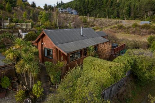Closeburn House | Alpine Hideaway - 3 Bedroom