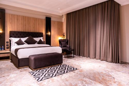 Sidhpur Hotel | Alpine hotel and villas