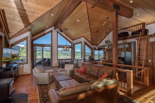 Alpine House | Alpine Recharge