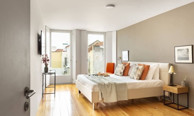 Merces Apartment | ALTIDO Stylish 5BR Apt w/big terrace in Principe Real