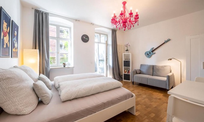 Wilsdruffer Vorstadt/Seevorstadt-West Apartment | Altstadtwohnung TOP Lage Zentrum mit Terrasse